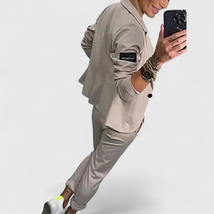 Kina | Elegante Completo a Due Pezzi