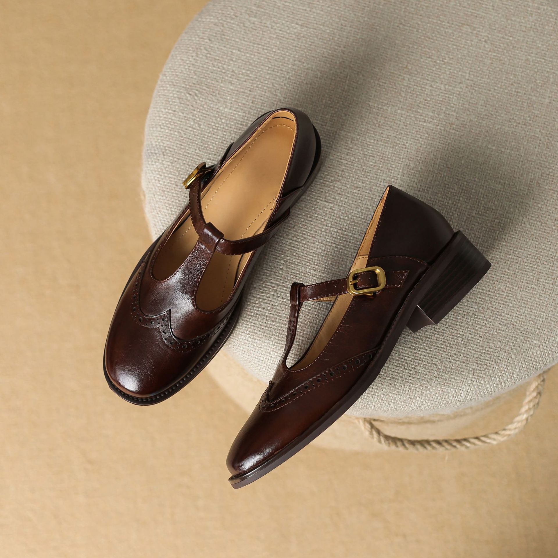 Ysolenne | Eleganti Mary Janes T-Bar