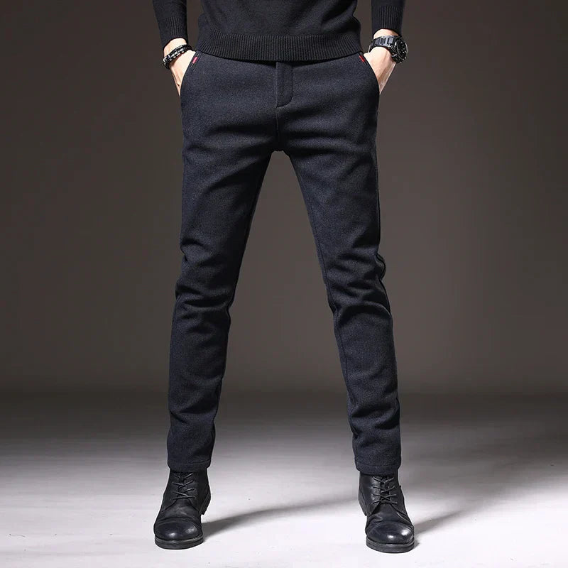 Pantaloni slim Remo